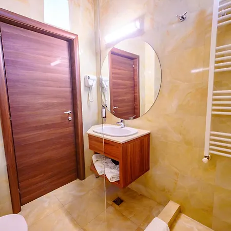 Ryon Mamaia-nord 3*